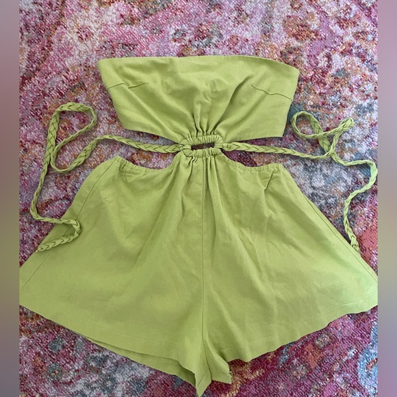 Skip to nowhere romper matcha - Picture 3 of 5